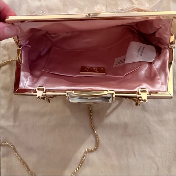 Badgley Mischka Bea Pink Evening Clutch with Gold Chain - Picture 2 of 3